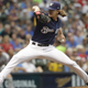 Illustration for article titled Giants Fans Lustily Boo Josh Hader In First Road Appearance Since Racist Tweets Surfacedem/em